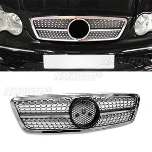 Grille de pare-chocs avant pour Mercedes-Benz Classe C W203 C200 C240 C280 C320 2001 2002 2003 2004 2005 2006 2007 - Product Image 1