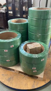 Bền độ bền cao polyester dập nổi chất lượng hàng đầu màu xanh lá cây đóng gói vành đai nhựa PET đóng gói dải - Product Image 6