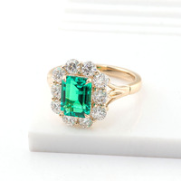 Bague de luxe personnalisée en or jaune 14 carats avec émeraude de laboratoire de 2,5 carats et diamant moissanite, bijoux pour femmes, nouveauté 2022