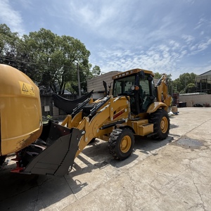 En stock utilisé Caterpillar 420F chargeuse-pelleteuse 3 tonnes charge nominale 2022 modèle 93HP moteur haute efficacité testé et inspecté - Product Image 2