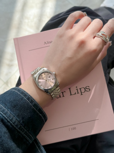 Scottie 9570 personalizzato con <span class=keywords><strong>cinturino</strong></span> colorato da <span class=keywords><strong>donna</strong></span> in <span class=keywords><strong>acciaio</strong></span> inossidabile orologio al quarzo impermeabile nuovo lusso moderno in lega da <span class=keywords><strong>donna</strong></span> - Product Image 6