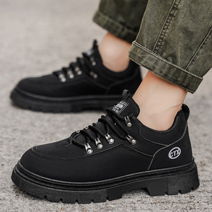 New Arrival Men's Stylish Thick Sole Lace-Up Breathable Boots, Casual Outdoor Walking Shoes for Autumn - Product Image 4