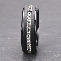 Ensemble de canaux pour hommes Bague en tungstène et diamant Brossé Full Diamond White CZ Channel Setting Anneaux de mariage en tungstène 8mm
