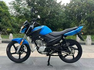Motos d'occasion Falcon <span class=keywords><strong>125</strong></span> <span class=keywords><strong>Yamaha</strong></span> |   Moteur monocylindre refroidi par air de <span class=keywords><strong>125</strong></span> cm³ |   Vélo quotidien à économie de carburant avec couple de 9,6 Nm >80 km/h Essence - Product Image 4