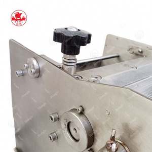 Éminceur de poisson électrique en acier inoxydable petit type machine de nettoyage automatique nouvel état pour les industries agricoles - Product Image 4