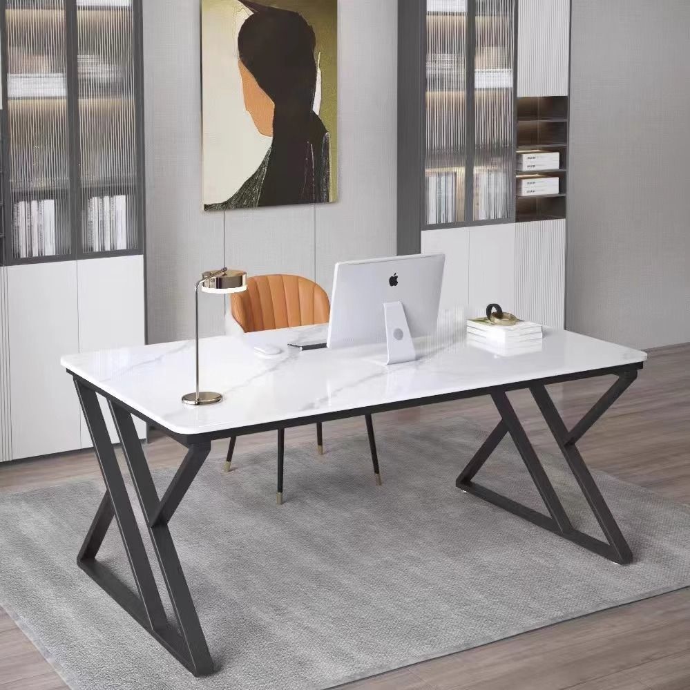 Glossy white, sturdy load-bearing base