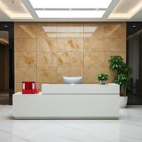 Comptoir d'accueil minimaliste en bois pour bureau, hall d'entrée, commerce, clinique ou projet de réception