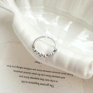 Anelli Regolabili per Donne con CZ Colorati <span class=keywords><strong>Luna</strong></span> e Stella, Placcati in Oro Bianco 18K, Anello Celestiale Arcobaleno - Product Image 4