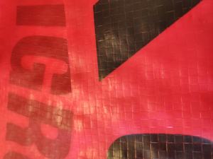 Cinta de Barricada Reforzada de Alta Resistencia para Seguridad en la Construcción - Product Image 4