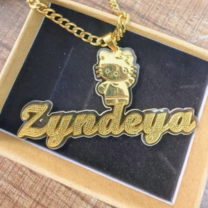 Collana <span class=keywords><strong>con</strong></span> Ciondolo Personalizzato in Acciaio Inox <span class=keywords><strong>con</strong></span> Foto, Gioielli Cartoon per Bambini e Adulti, Collana Personalizzata <span class=keywords><strong>con</strong></span> Nome Placcata Oro - Product Image 4