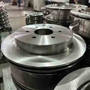Légier en alliage d'aluminium durable, forgé avec précision, service de personnalisation de rotors de frein haute précision, services de fonderie, catégorie de produits - Product Image 3