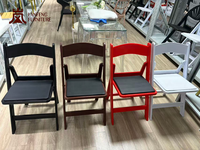 Chaise de banquet pliable empilable en résine, structure solide en PP, anti-rayures, mobilier pour événements et mariages, pour les distributeurs en gros