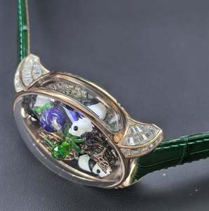 Montre automatique de haute qualité au design panda, vente en gros - Product Image 3