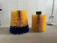 Nouvelle brosse cylindrique douce pour le corps des bovins, chevaux, moutons, porcs, cerfs, pour soulager les démangeaisons du dos et masser, en PP haute résistance