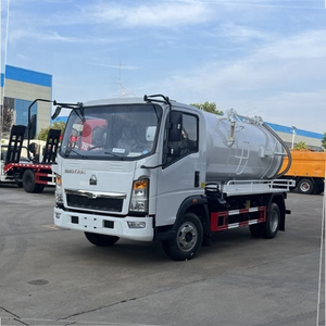 HOWO 5cbm Vacuum Fecal Waste Water Suction Truck Septic tank Truck Supplier - Product Image 1