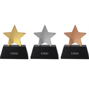 Trofeo Estrella de Metal Fundido a Presión con Logotipo Grabado, Modelo Portátil 575 a de POOJA GIFT CORPORATION para Actividades Promocionales - Product Image 1