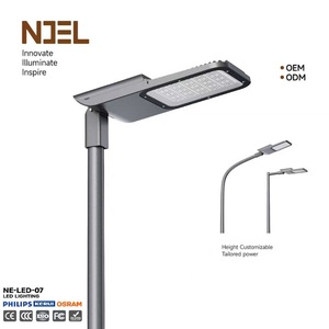 공장 직영 고품질 야외 LED 가로등 신형 60W 80W 100W 200W 알루미늄 합금 램프 본체 IP65 등급 - Product Image 1
