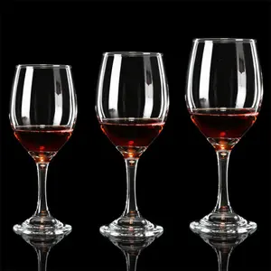 Calici Top vetro all'ingrosso e fornitori miglior Design finito bicchieri da vino