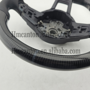Nuevo Producto: Volante Deportivo de Fibra de Carbono y Cuero Perforado para Volkswagen Golf 7.5 GTI - Product Image 3