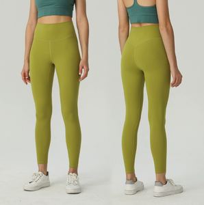 Conjunto Deportivo Personalizado para Gimnasio, Top Corto Ajustado con Tirantes, Pantalones Casuales para Fitness, Conjunto de Yoga - Product Image 4
