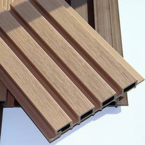 Planches de terrasse extérieures bon marché, rainurées, intérieures, en bois massif, composite bois-plastique, panneaux muraux en PVC, en vente au mètre carré - Product Image 1