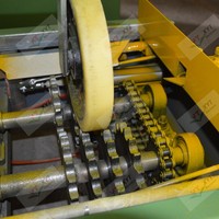 Machine de découpe des flancs des pneus à haute productivité et à faible consommation d'énergie pour la production de poudre de caoutchouc, capacité de traitement de 150 à 300 pneus/heure