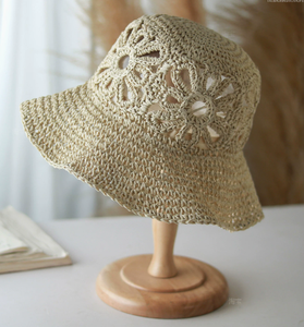 Sombrero de Pescador Tejido a Mano con Flores Caladas, Estilo Vacaciones de Verano en la Playa, Sombrero Plegable para Mujer - Product Image 1