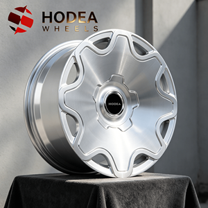 Jantes en alliage forgées rétro à finition argentée polie sur mesure pour SUV pleine grandeur et berlines haut de gamme - Product Image 2