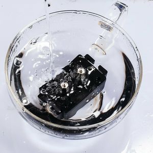 Vật liệu ABS có thể sạc lại không thấm nước điều khiển từ xa cổ áo huấn luyện chó với phạm vi 300m và màn hình <span class=keywords><strong>LCD</strong></span> để kiểm soát vỏ cây - Product Image 2