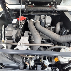 Mini-excavatrice sur chenilles LOGWAY de haute qualité avec moteur Yanmar, chenilles en caoutchouc de 230 cm, commande hydraulique <span class=keywords><strong>pilot</strong></span>ée et haute efficacité - Product Image 5