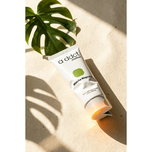 Crema de Manos Addict Mellow Matcha Magnolia 40ml Cuidado Diario de la Piel Para Todo Tipo de Piel - Product Image 1