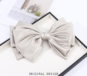 Satin de soie surdimensionné arc pince à ressort multicouche tridimensionnel élégant tempérament Sexy rayé <span class=keywords><strong>cheveux</strong></span> arc <span class=keywords><strong>Barrette</strong></span> - Product Image 5