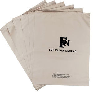 Sac d'expédition en plastique biodégradable et recyclable à fond carré, imprimé sur mesure, couleur personnalisée, avec adhésif puissant pour vêtements et sweats à capuche - Product Image 4