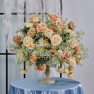 Décoration de table de mariage, centre de table artificiel en forme de boule de roses couleur champagne de 55 cm, H108, nouvelle collection. - Product Image 1