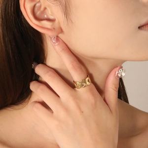 Anillos de Boda Personalizados en Forma de X, Antideslustre, Oro 18k, Acero Inoxidable para Pareja, Diseño Cruzado Multirrayas, Anillos Abiertos Ajustables - Product Image 3