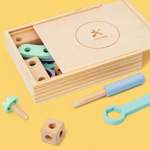 Juego de Construcción Montessori para Habilidades Motoras Finas, Juego de Herramientas de Madera con Tuercas y Pernos - Product Image 5