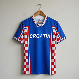 เสื้อฟุตบอลทีมชาติโครเอเชีย ปี 1998 รุ่นเยือน HNS รุ่น Retro Player Edition ระบายอากาศได้ดี เวอร์ชั่นไทย พร้อมโลโก้ - Product Image 1