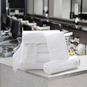 Set di Asciugamani di Lusso Golden Sail per <span class=keywords><strong>Hotel</strong></span> 5 Stelle, 100% Cotone, Ecologici, Ipoallergenici, Organici, Tinta Unita, Logo Personalizzato - Product Image 1