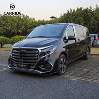 Minivan VIP Carride avec intérieur personnalisé en alliage d'aluminium, sièges en cuir Nappa couleur cognac, plafond Galaxy avec éclairage LED d'ambiance, sièges inclinables électriques