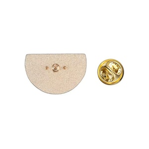En gros, épingles en métal style dessin animé, broches et badges créatifs et uniques en forme de pastèque, mignons, pour vêtements - Product Image 6