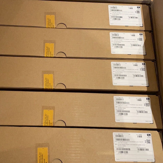 H Uawei Good Operation 24 Port Gigabit Unmanaged Switch S1730S-S24P4S-A2 with Good Market