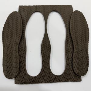 نعال أحذية EVA مخصصة بالجملة، احترافية، مقاومة للتآكل، مضادة للانزلاق، مقاومة للماء، متينة، للصنادل والشباشب الكاجوال - Product Image 1