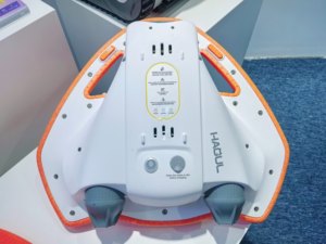 Patinete Eléctrico Hugul F3 para Niños, 49N de Empuje, 80KG de Carga, Velocidad de 1m/s, Pistola de Agua de 5 Disparos/s, 30-60min de Autonomía, Venta al por Mayor, Personalizado - Product Image 2