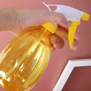 Mini botella pulverizadora de 500 ml, niebla fina de alta presión para jardinería, peluquería, operada a mano - Product Image 2