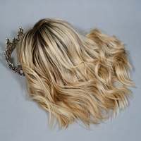 Perruque Lace Front Blonde Balayage Cheveux Humains Longueur Épaule Style Ondulé Raie Latérale Naturelle Pré-Pluckée pour Femmes