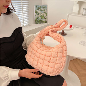 <span class=keywords><strong>Bolso</strong></span> suave de nube con pliegues de Color caramelo, <span class=keywords><strong>bolso</strong></span> de bola de masa hervida informal a la moda, diseño de nicho de gran capacidad, <span class=keywords><strong>bolso</strong></span> de mano para axilas, Bolsos Para Mujer - Product Image 3