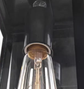 Zeal Lighting Applique murale LED d'extérieur en aluminium noir et verre E26 étanche avec base en acier inoxydable à énergie solaire décorative - Product Image 3