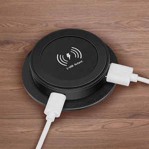 Chargeur sans fil 3 en 1 invisible intégré facile à installer et à charge rapide pour meubles de bureau avec sortie USB A C escamotable sous le bureau - Product Image 3