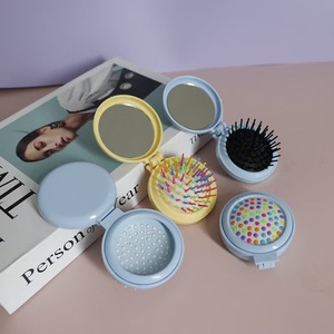 <b>Foldable</b> Airbag Comb With <b>Mirror</b> Round Nylon Massage Hairbrush Portable Travel Cushion Comb For General Population - Product Image 4