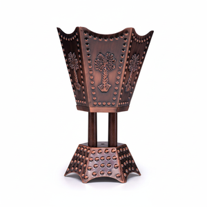 Modern Grace Bukhoor Pot Diseño elegante de metal para la serenidad aromática - Product Image 1